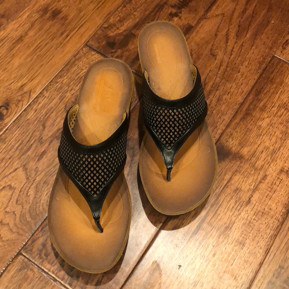 Clark’s Avaleen Ocean Black Noir Sandal